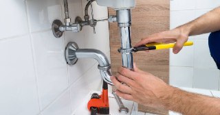 Сантехнические работы Горно-Алтайск цена 460 руб. Услуги сантехника